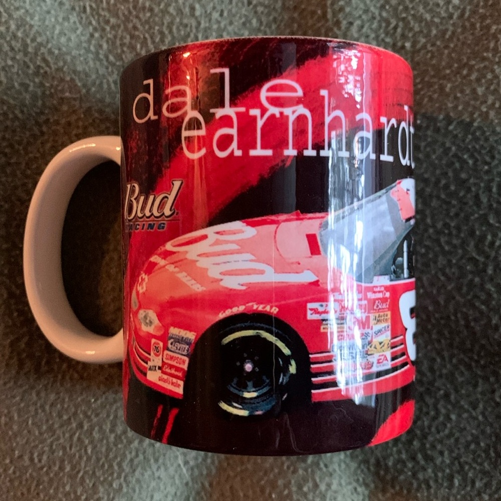 NWT Dale Earnhardt Jr. mug. #8 Budweiser car. Bud racing.